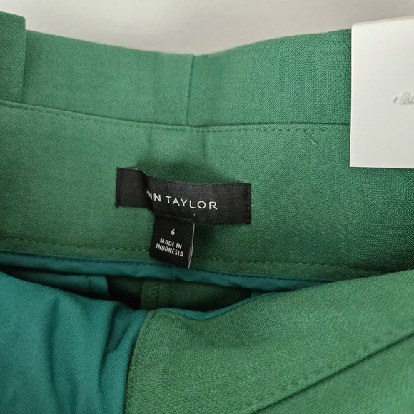 NEW Ann Taylor Paper Bay High Rise Dressy Shorts Sz 6 Green Pleated Office NWT - Picture 5 of 8